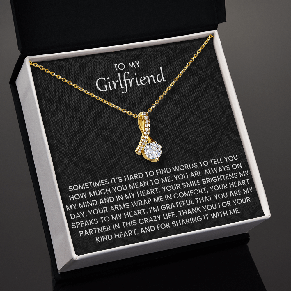 To My Girlfriend Necklace – Romantic Gift for Her with Heartfelt Message