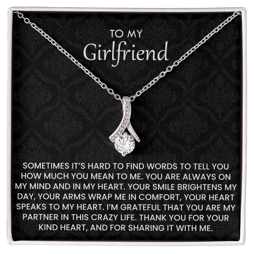 To My Girlfriend Necklace – Romantic Gift for Her with Heartfelt Message