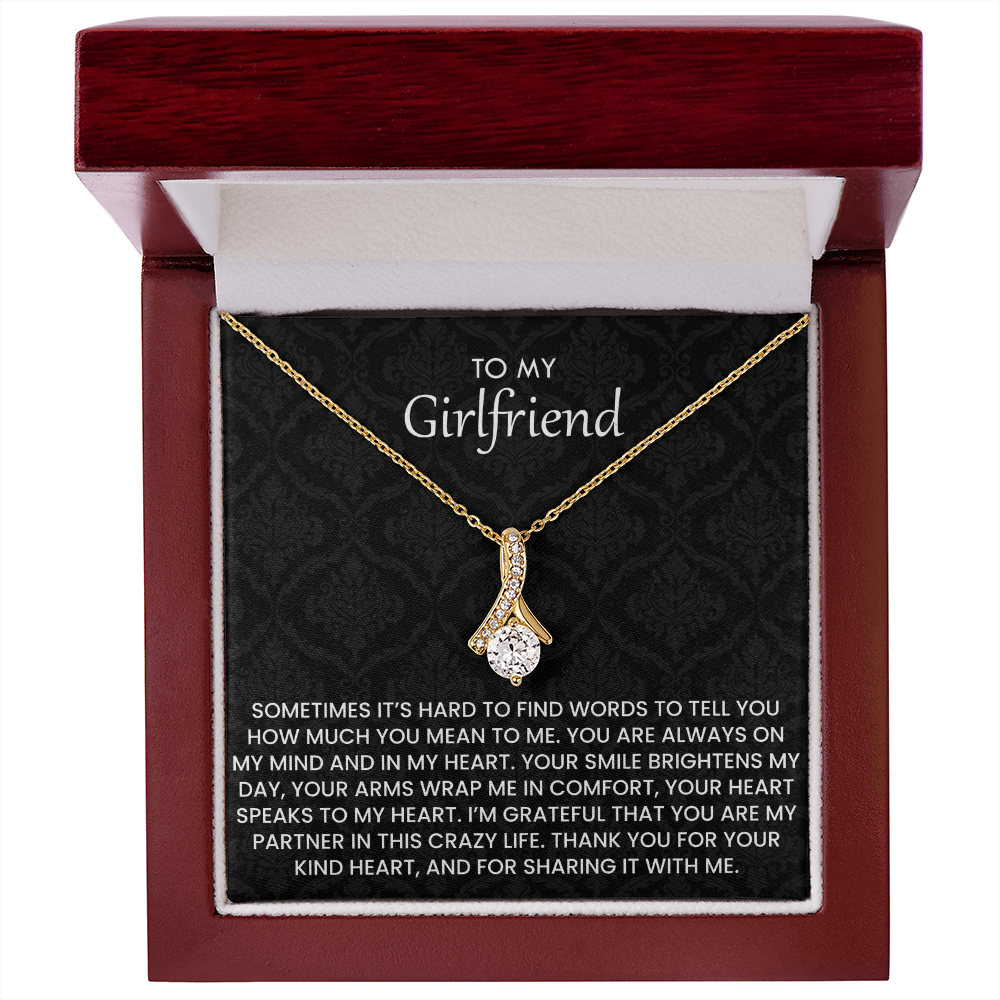 To My Girlfriend Necklace – Romantic Gift for Her with Heartfelt Message