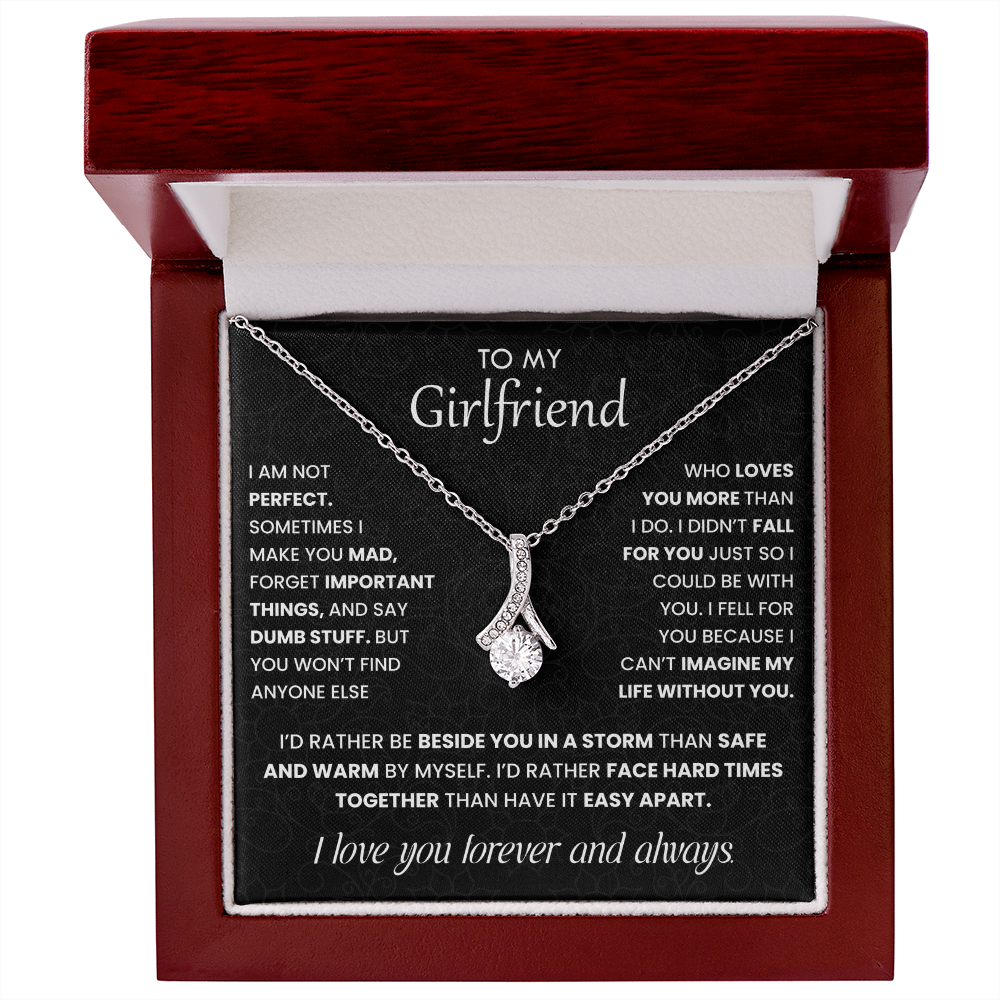 To My Girlfriend Necklace – Romantic Gift from Boyfriend